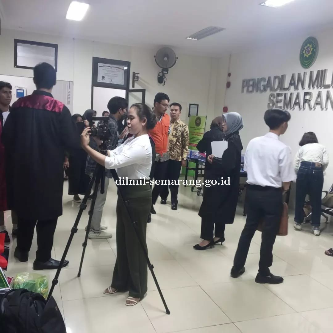 Latihan persiapan Lomba Persidangan Mahasiswa Fakultas Hukum Unnes Semarang