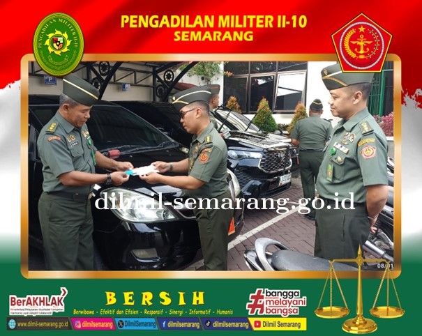 Pemeriksaan berkala kelengkapan dan kondisi kendaraan dinas Pengadilan Militer II-10 Semarang