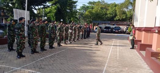 Apel pagi anggota Pengadilan Militer II-10 Semarang
