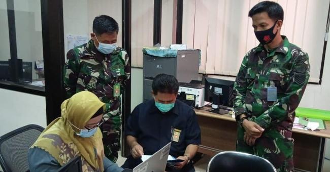 Tim Biro Keuangan MA RI melakukan kegiatan Pembinaan dan Pengawasan di Pengadilan Militer II-10 Semarang