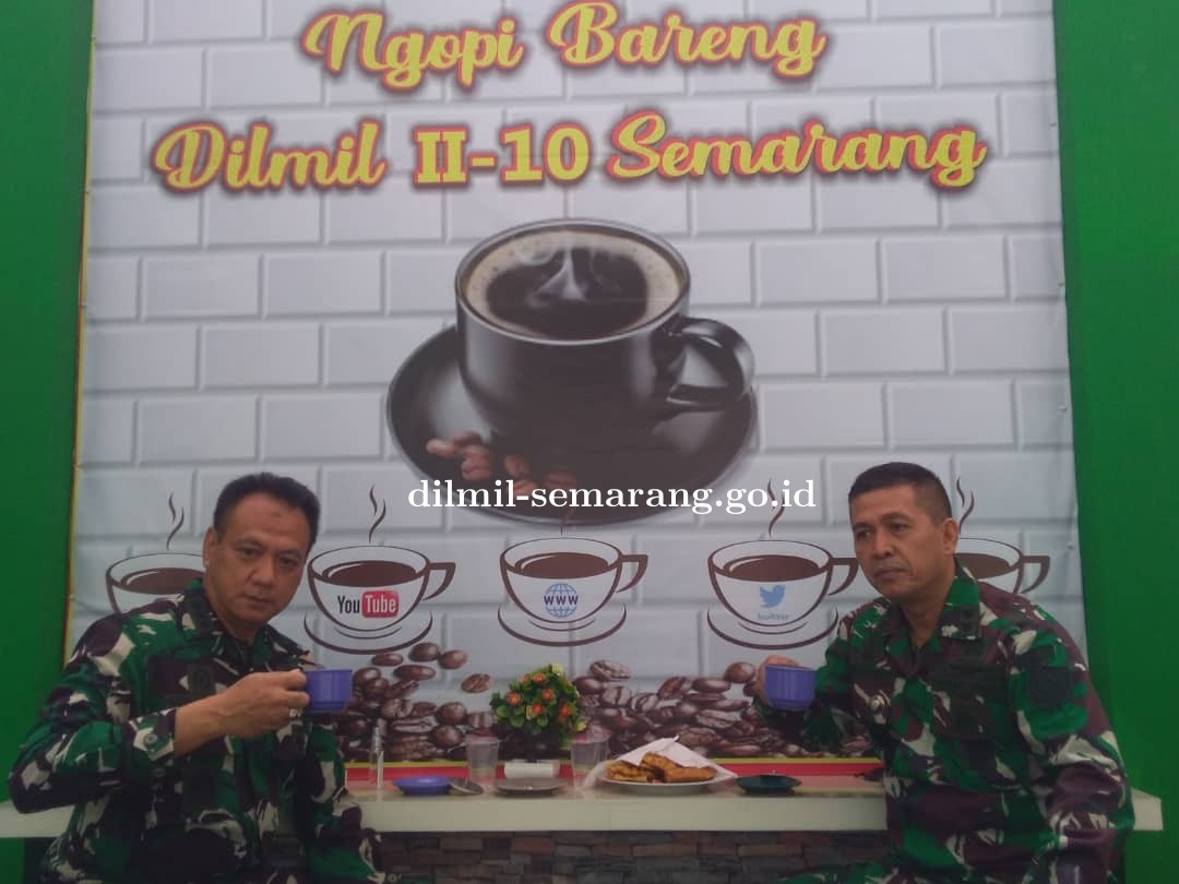 Penyerahan hasil pengawasan oleh Wakadilmilti II Jakarta