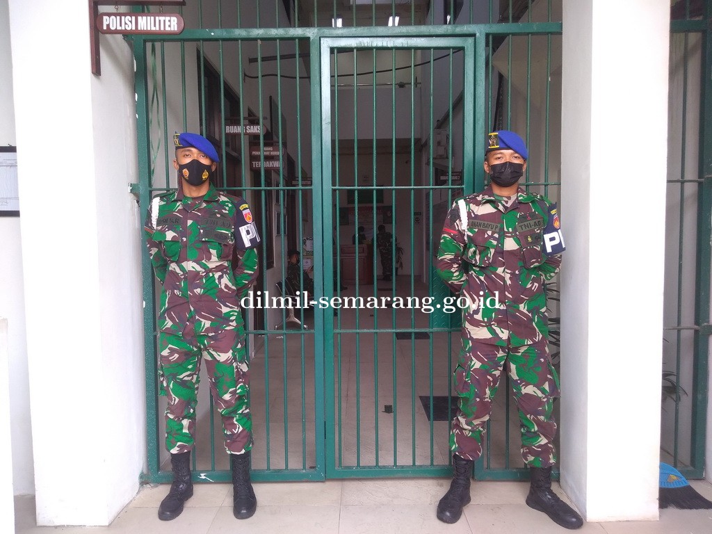 Tata ruang sidang steril Pengadilan Militer II-10 Semarang