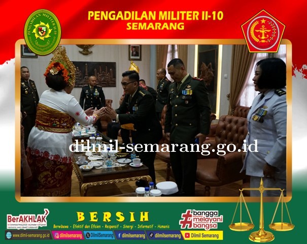 Upacara Pengibaran Bendera dalam rangka HUT Ke-79 Republik Indonesia Tingkat Kota Semarang