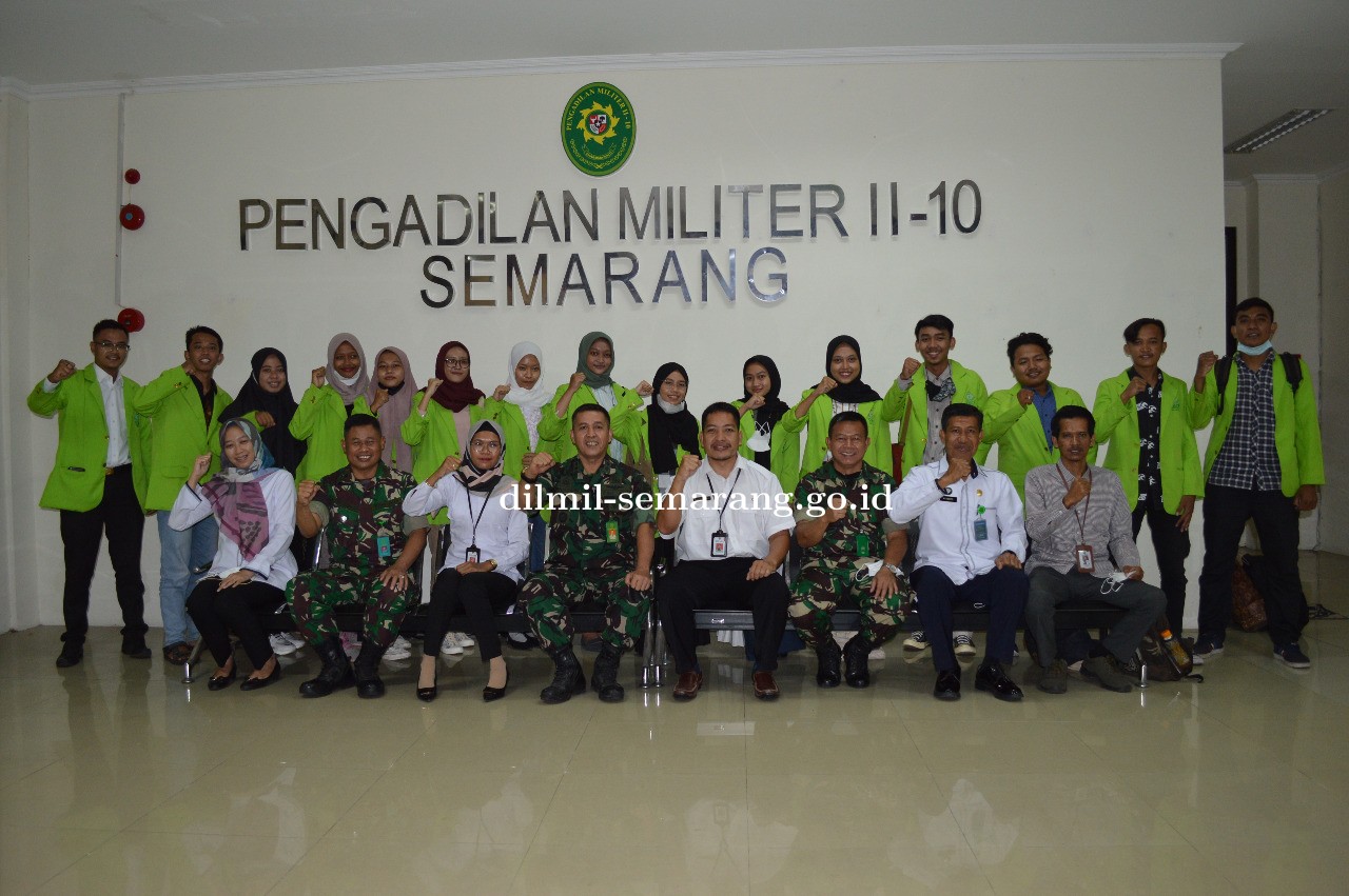 Kadilmil II-10 Semarang menerima kunjungan mahasiswa magang Komisi Yudisial Jawa Tengah